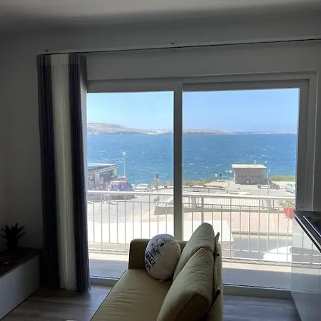 Bugibba Seafront Bliss Apartment